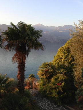 Wunderschöner Seeblick Villa el Brol